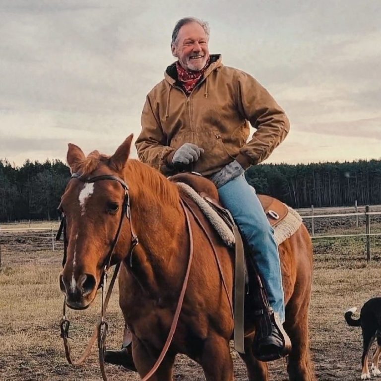 Ranchbetreiber Bernd Stamm Quarter Horse auf der Cattlemans Ranch in Kolkwitz